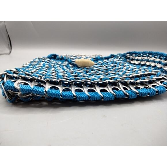 Macrame Aluminum Can Pull Tab Shoulder Bag Purse Round Teal Blue Pop Art Recycle - Picture 5 of 10